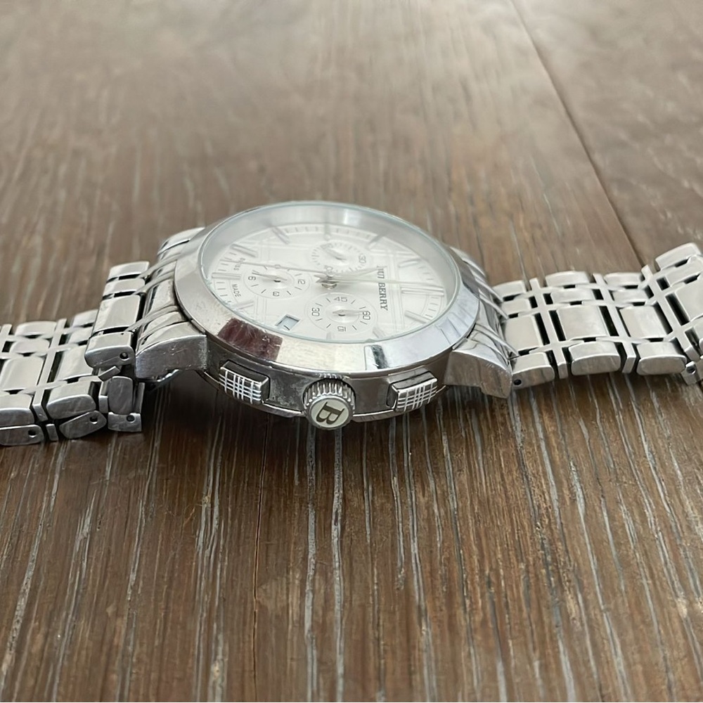 Burberry Silver men’s Watch - Picture 2 of 3